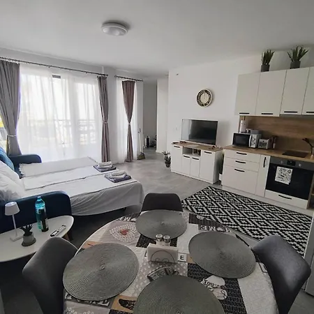 Apartamento Antique 7 Ap.1